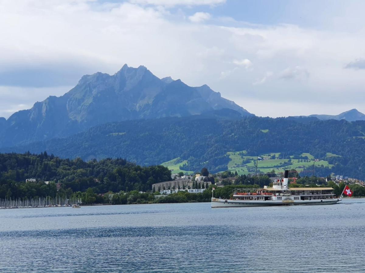 Priv. Apartment Bei Swiss Holiday Park Morschach Kültér fotó